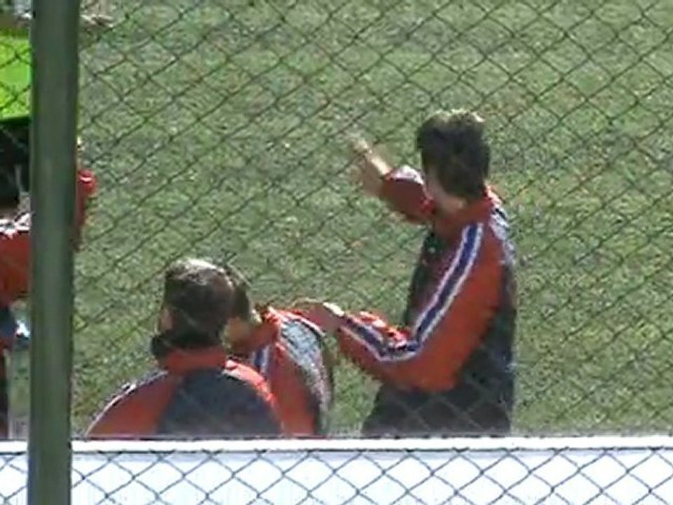 Mecidiyeköy Beştelsiz Maçı 4 10 -12 -2011 maç sonucu mecidiyeköy 3 beştelsiz 1