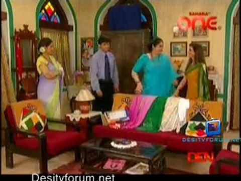 Woh Rehne Wali Mehlon Ki - 14th December 2011 - Part1