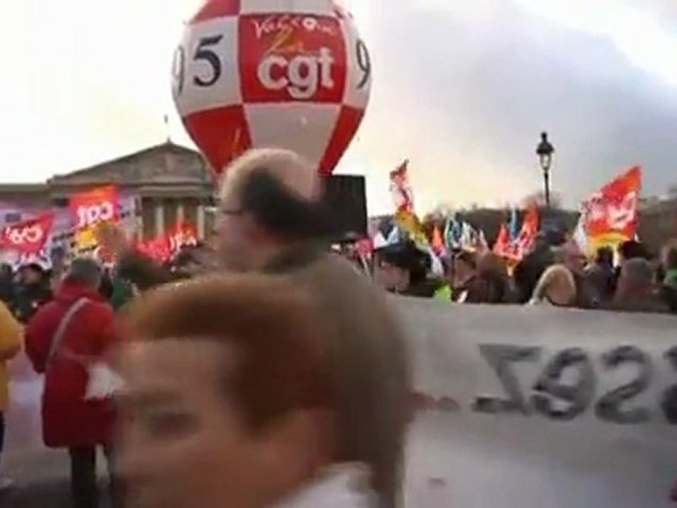 French trade unions protest austerity