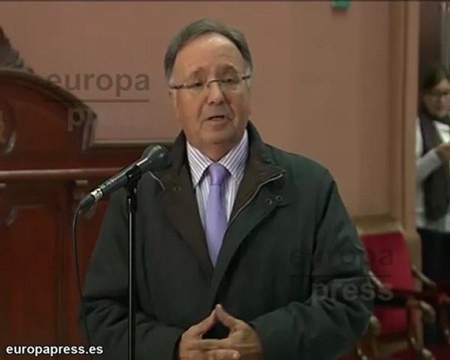 Manos Limpias exalta la "valentía" CiU