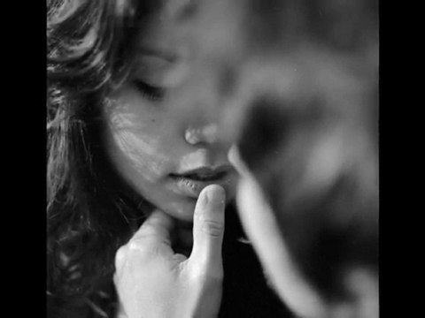 BARIŞ AKARSU & BİR SEVMEK BİN DEFA ÖLMEK DEMEKMİŞ