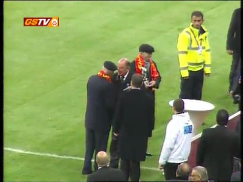 Efsaneler Anılıyor