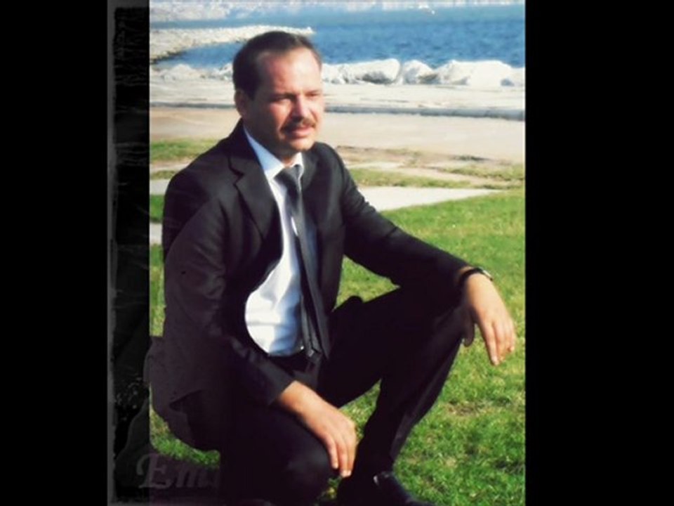 İÇİM YANAR YANAR Emre FOTBOLCU..