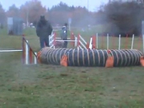 Chanel entrainement Commentry 04 12 2011 jumping 2
