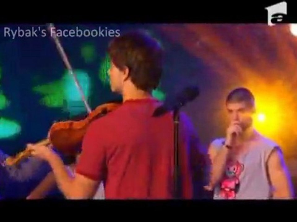 Alexander Rybak - Backstage  X-factor Romania 11.12.2011.