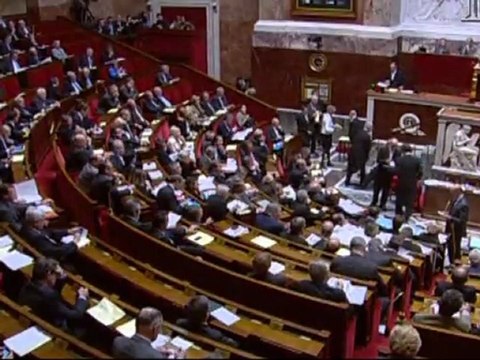 Meclis Başkanı Cemil Çiçek Fransa'ya Ermeni Soykırımı yasa tasarısı ile ilgili bir mektup gönderdi
