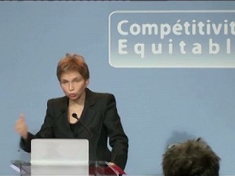 Laurence Parisot - Point Presse Medef - 12/12/2011 - Partie 2: L'Economie française (PME)