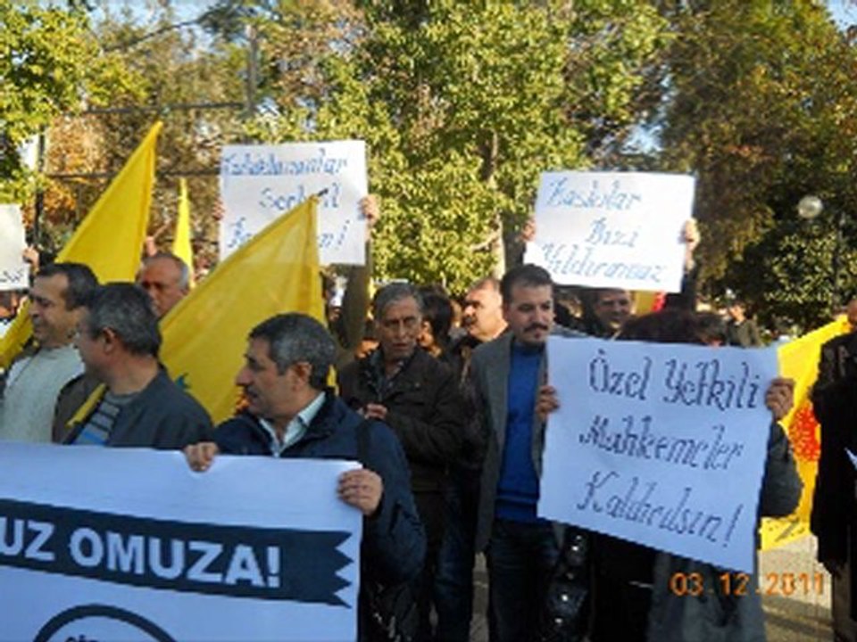 3 ARALIK