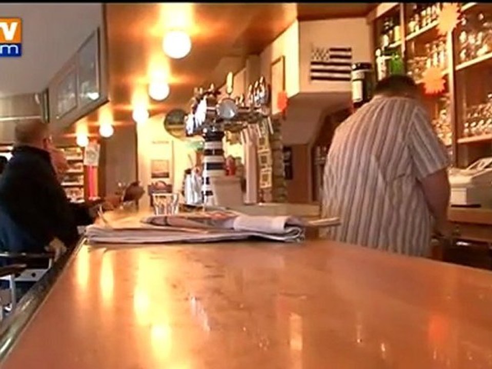 Des vents violents et des vagues géantes attendus dans l’Ouest