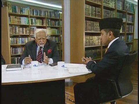 Faith Matters: Terrorist Attacks on Ahmadi Mosques - Part 2 (English)