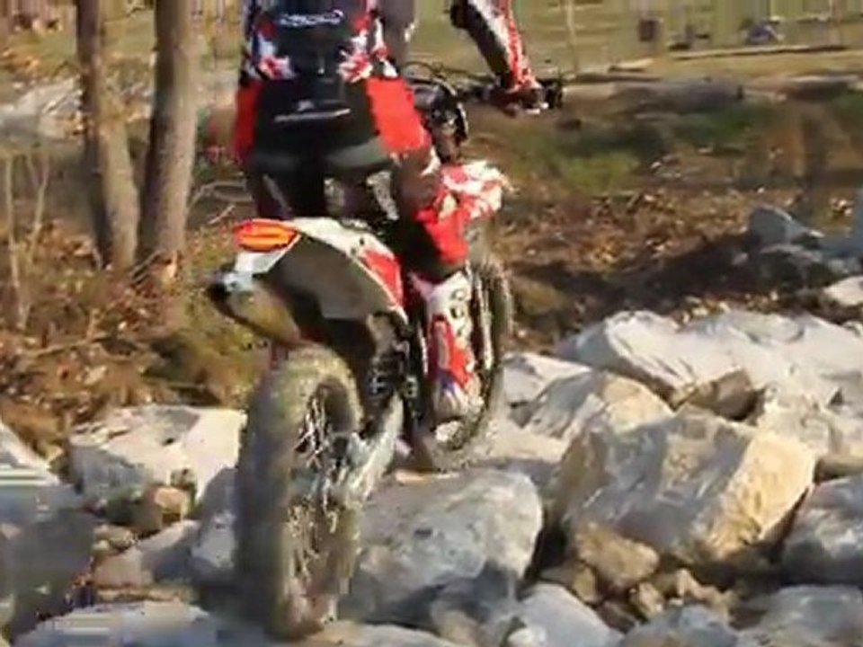 ENDURO - Franchir un pierrier par Antoine Méo