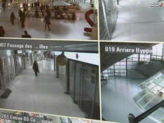 Déplacement de Claude Guéant à la Défense