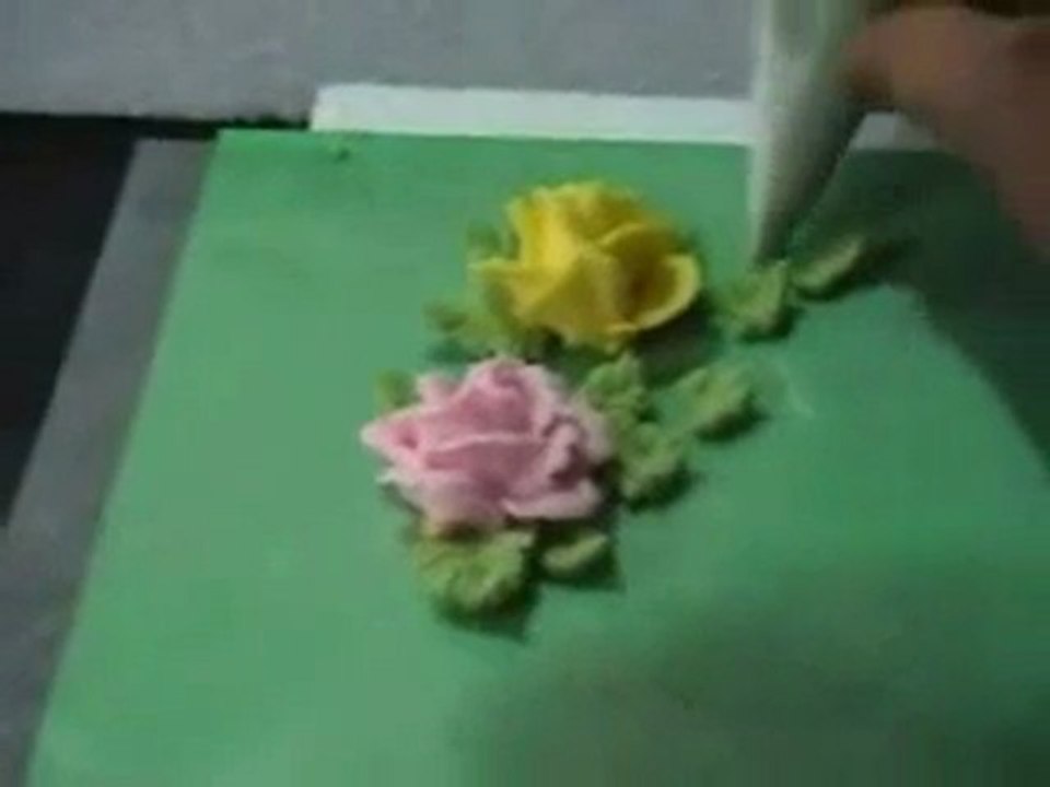 Roses with cream