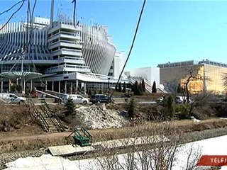 Téléjournal - Toit du stade : un appel d'offres falsifié?