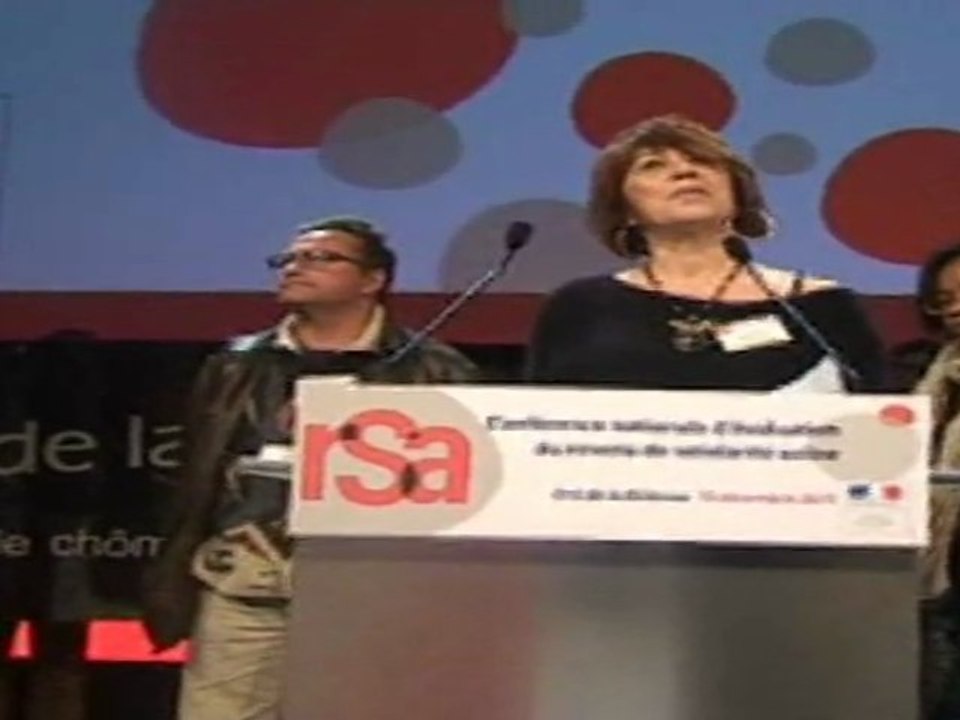 RSA - Les chômeurs et précaires s'invitent à la journée d'évaluation du RSA - CNIT Défense 15 déc 2011