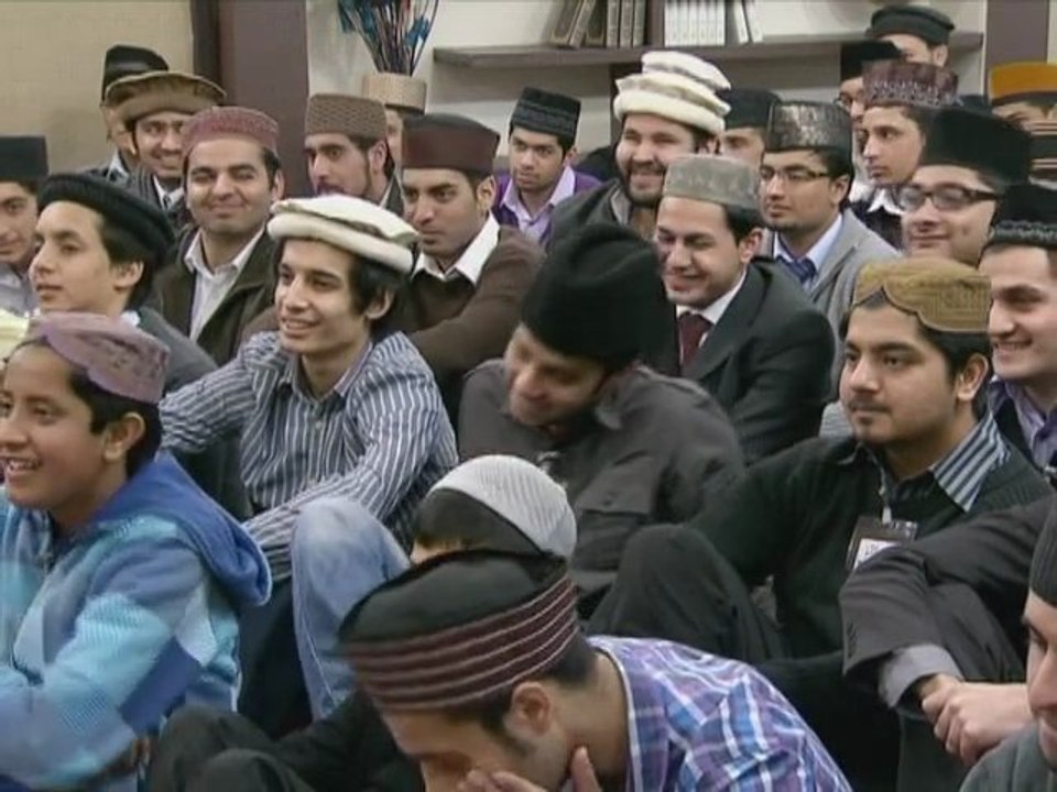 Gulshan-e-Waqfe Nau (Khuddam) Class: 13th February 2011- Part 2 (Urdu)