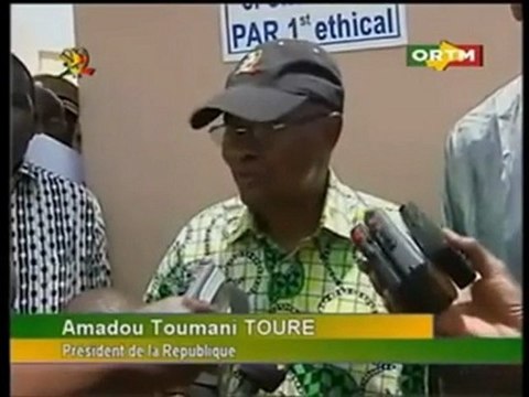 Imam Abu Eesa interviews Freddie Kanoute, Professional Footballer, Seville/Mali