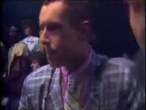 Two Tribes / FRANKIE GOES TO HOLLYWOOD