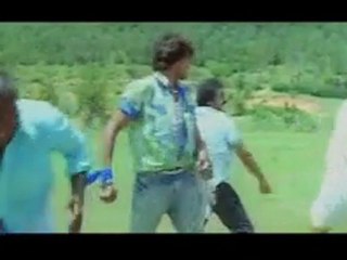 Superb Action Scene From Aandhi Aur Toofan