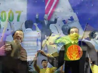 Thaksin's sister runs for Thai Prime Minister