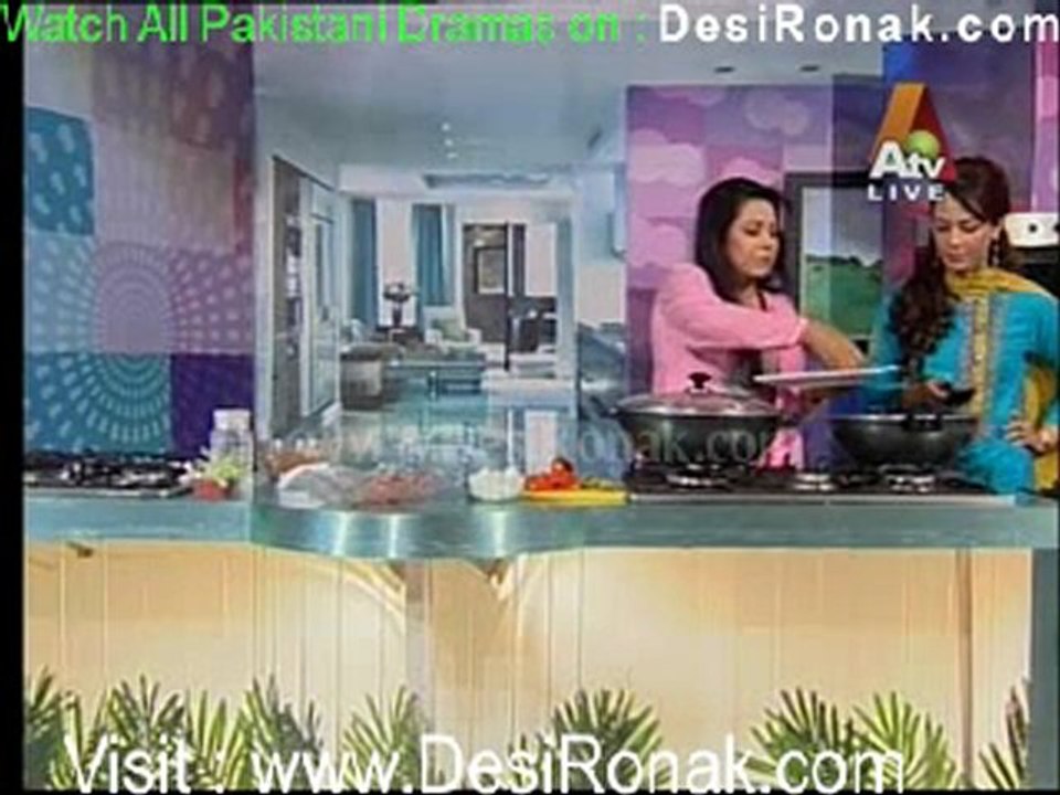 Morning With Farah By Atv - 16h December 2011 p4