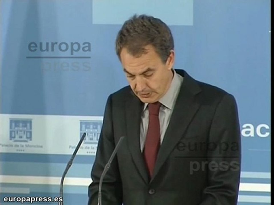 Zapatero reconoce rigor intelectual de Javier Pradera