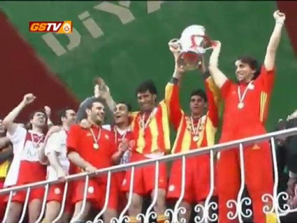 Bülent Ünder Kimdir