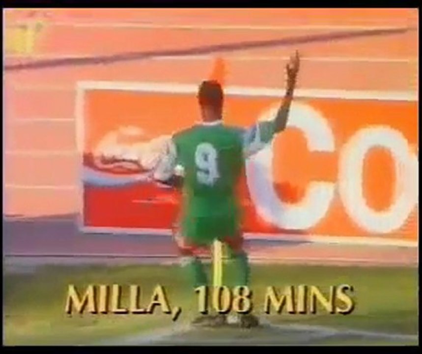 But de Roger Milla lors du match Cameroun-Colombie (Coupe du monde 1990)