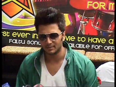 Riteish Deshmukh Wants A Secret Marriage With Genelia D'souza? - Bollywood News