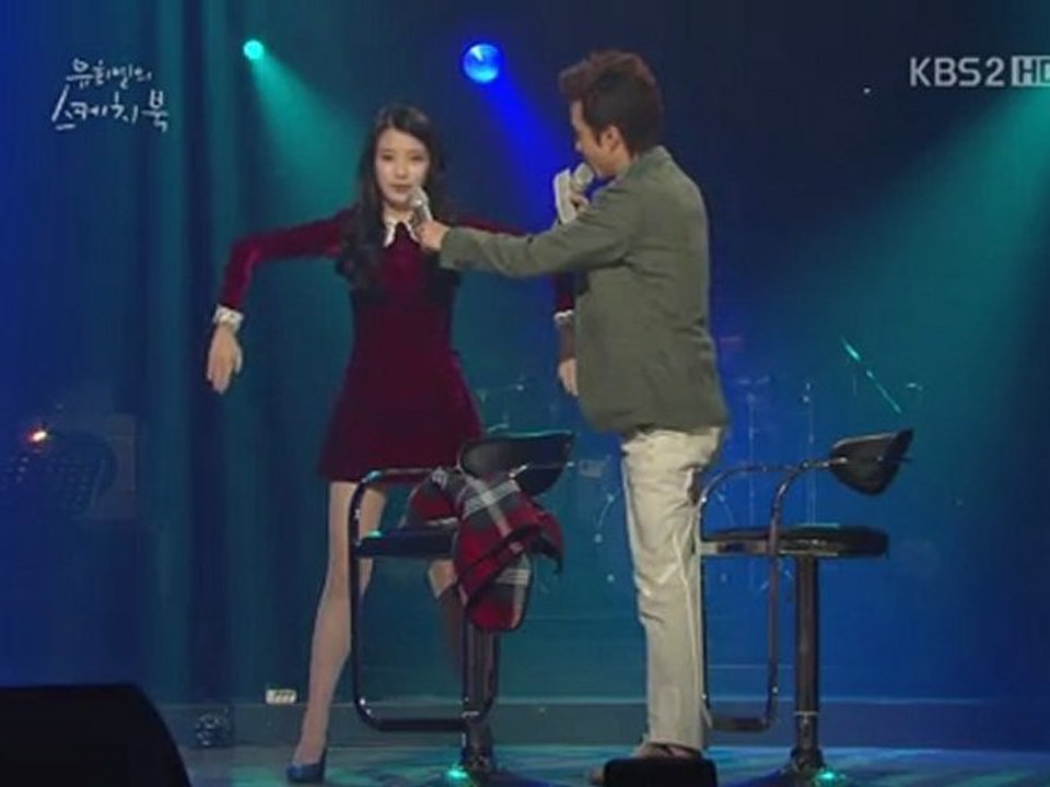 IU Popping in Sketchbook
