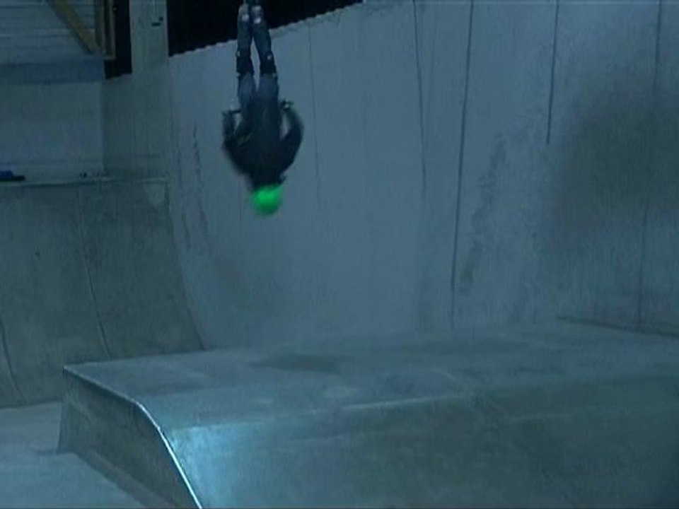 trotinette freestyleBack flip Matis Deleplanque 11 ans EGP 18