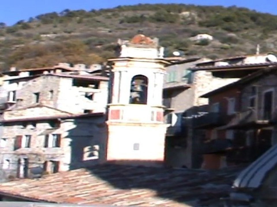 CRECHES DE LUCERAM 2011