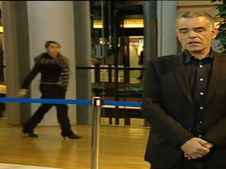 S02E03 SmallParties