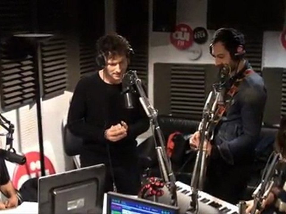 AaRON - Tomorrow Morning - Session Acoustique OÜI FM