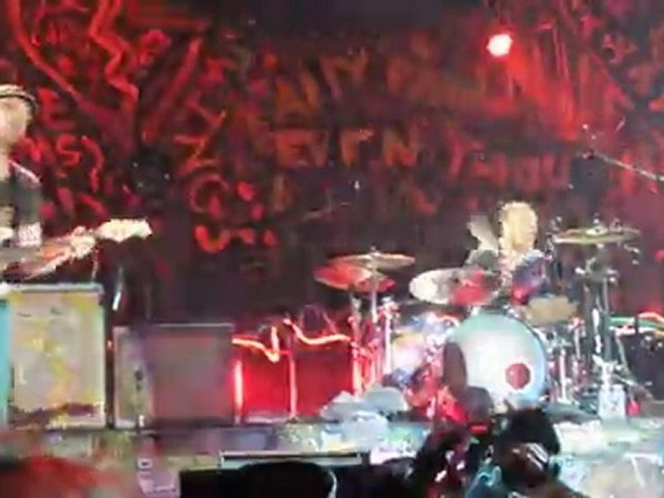 Coldplay - God Put A Smile Upon Your Face @ Paris Bercy