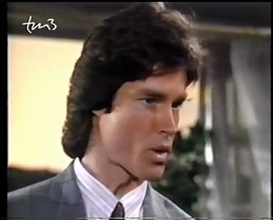 1 Ridge als Spitzel v Caroline