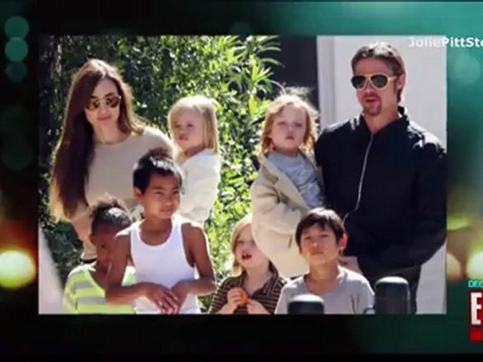 Jolie-Pitt TV News - Dec. 14, 2011