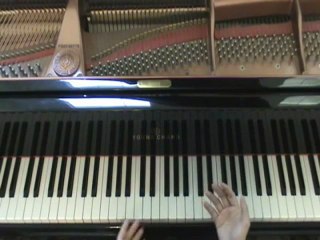 Online Piano Video Tutorial by Yoke Wong