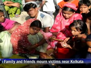 Villagers mourn India toxic liquor victims