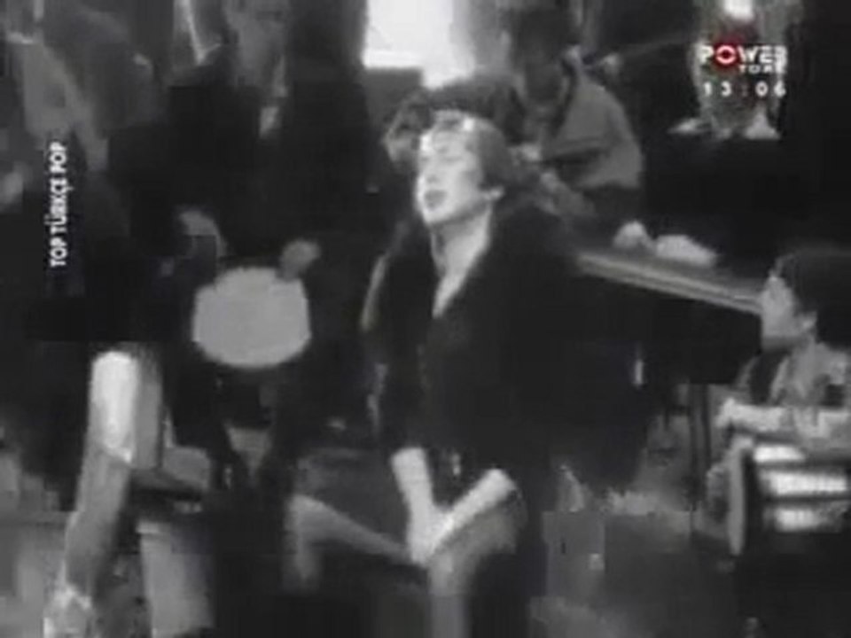 sezen aksu sarı odalar