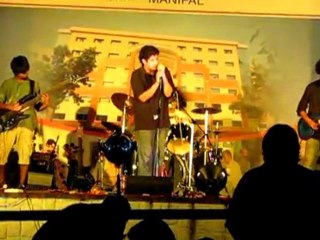 Monkey Skull - Slipping On A Peel (live)