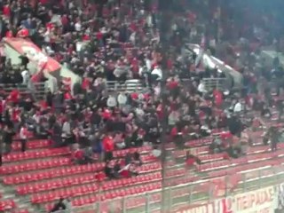 O Tάσος Πάντος αποθεώνεται στο "Γεώργιος Καραϊσκάκης"
