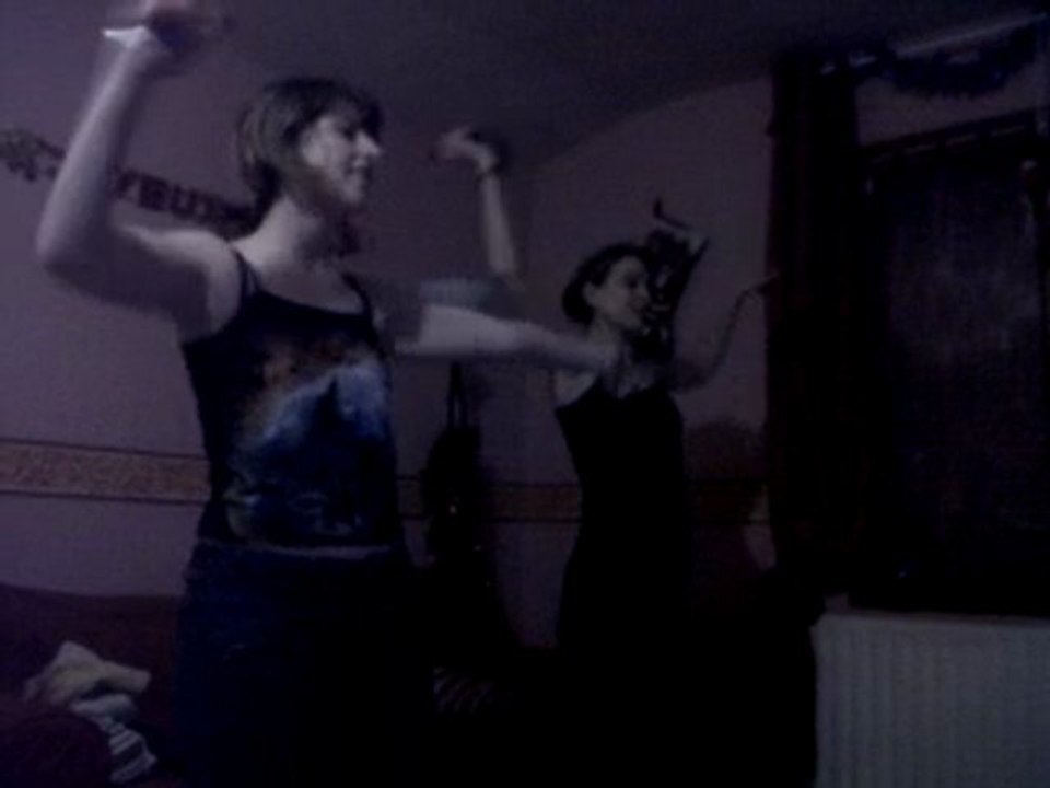 Julie et Laetitia Just Dance 3 Party Rock Anthem