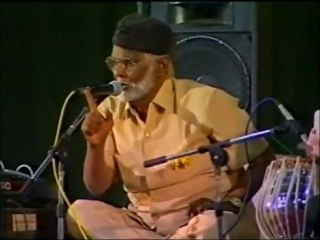 இன்பத் தமிழ் எங்கள் மொழியாகும்- பிறத்தியாள்VDO