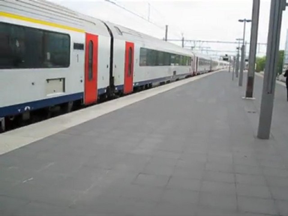 gare brugge 1 départ arrivée trains voyageurs