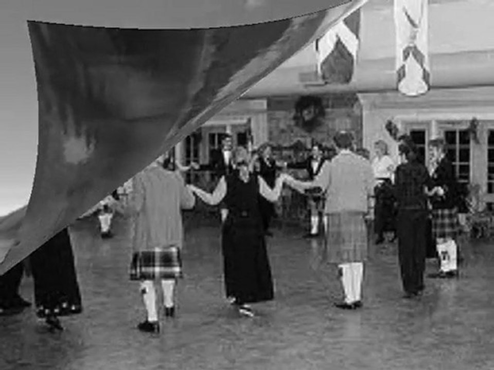 Auld Lang Syne (Face Full Of Fist / Angus)