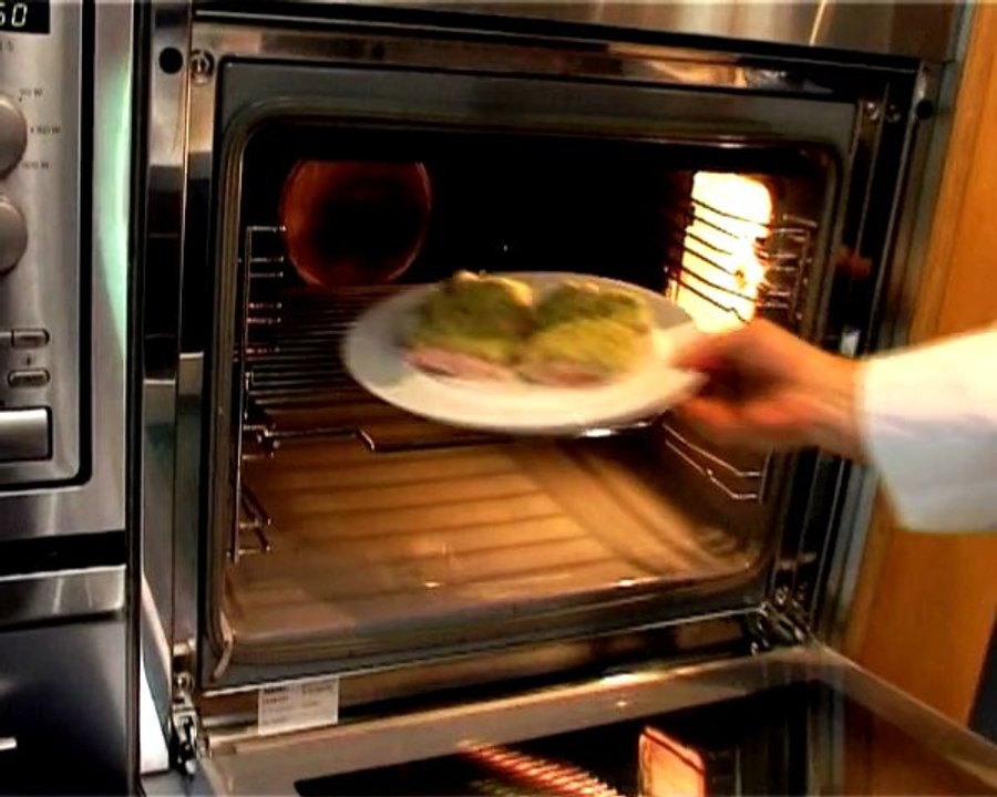 Schneller Wildlachs mit Erdäpfel-Kräuterhaube