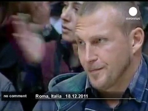 Pope Benedict XVI visits prison - no comment