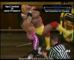 WWE SmackDown! Vs. RAW 2006 (PS2) - Un combat entre Hulk Hogan et Bret Hart dans un bar.