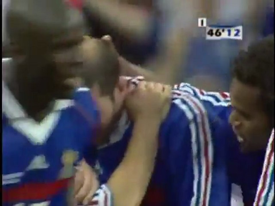 Le doublé de Zinedine Zidane en finale de la Coupe du Monde 1998